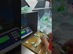 공장 맞춤형 여름 재사용 실리콘 워터폴 장난감의 생산 과정